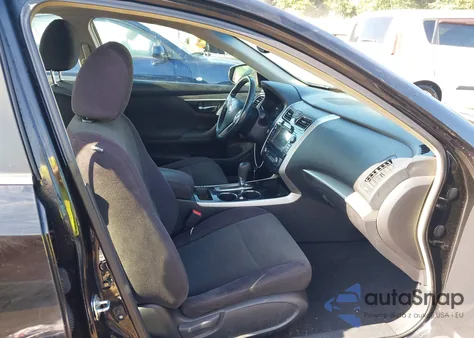 2013 Nissan Altima 2.5 Sv z USA, uszkodzony, nr VIN 1N4AL3AP9DC915383